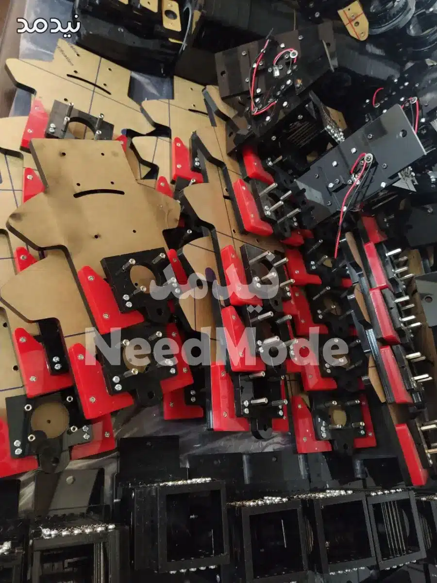 برخی قطعات ربات توپ انداز پینگ پنگ Master Pro تولید نیدمد