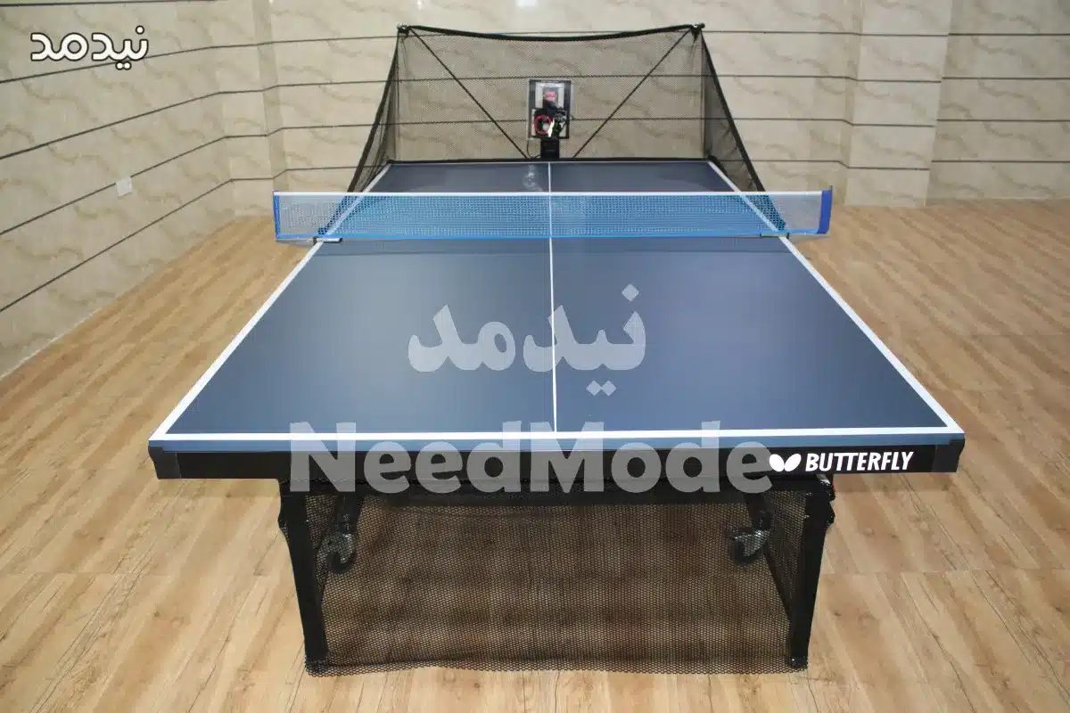 ربات پینگ پنگ نیدمد نصبشده روی میز استاندارد باشگاهی