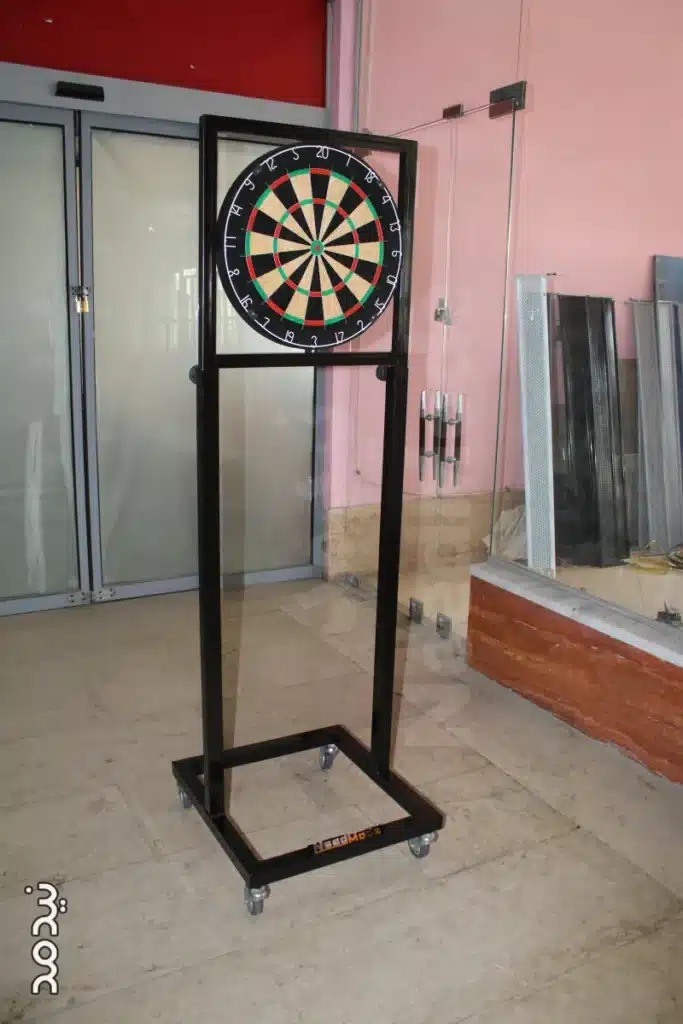 پایه دارت چرخ دار حرفه‌ای نیدمد مناسب باشگاه و منزل